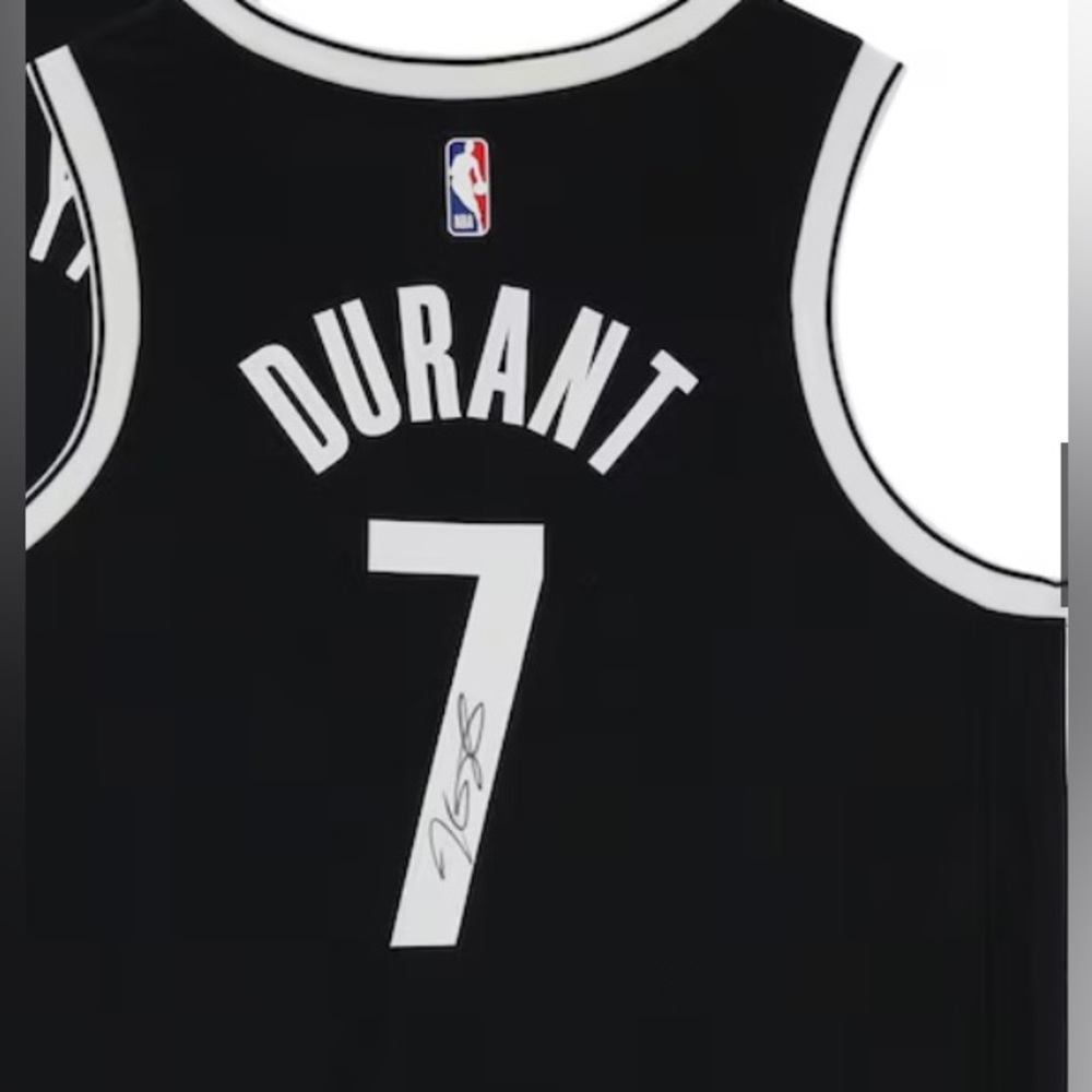GAME WORN KD SIGNED JERSEY!!